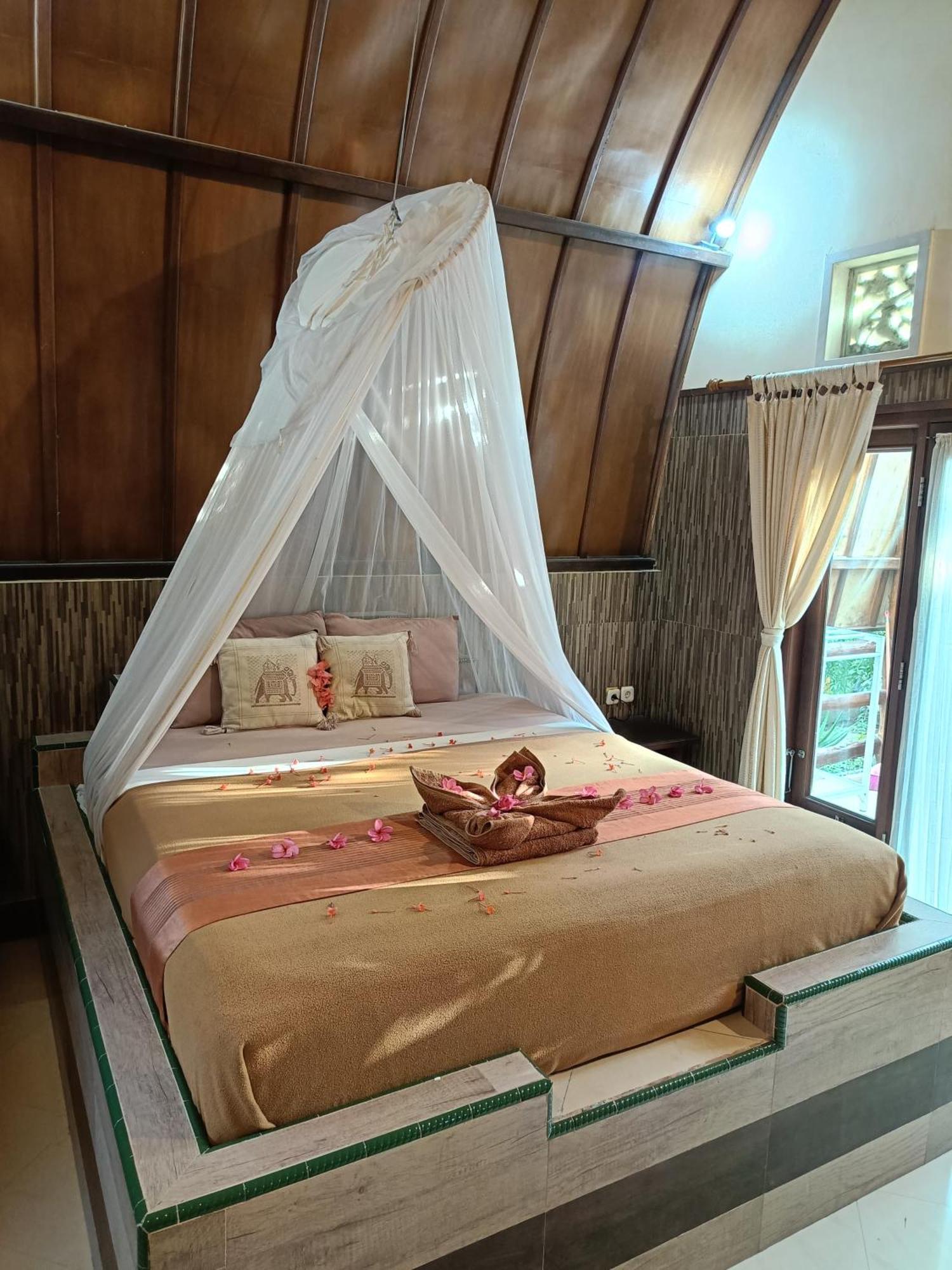 Noby Gili Cottages ギリ島 エクステリア 写真